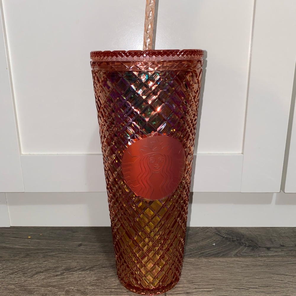 Starbucks Holiday 2021 Edition Rose Gold Venti Cold Cup, 24 Fluid Ounces